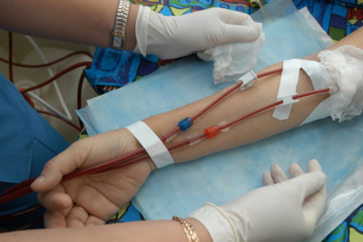 Patient in a clinic in dialysis.